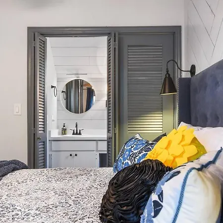 Spring Lake King Balcony Suite Orlando Exterior photo